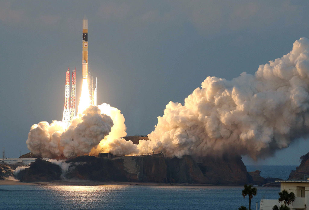 نخستین موشک کارتونی، ماهواره ژاپنی را به فضا برد! + تصاویر