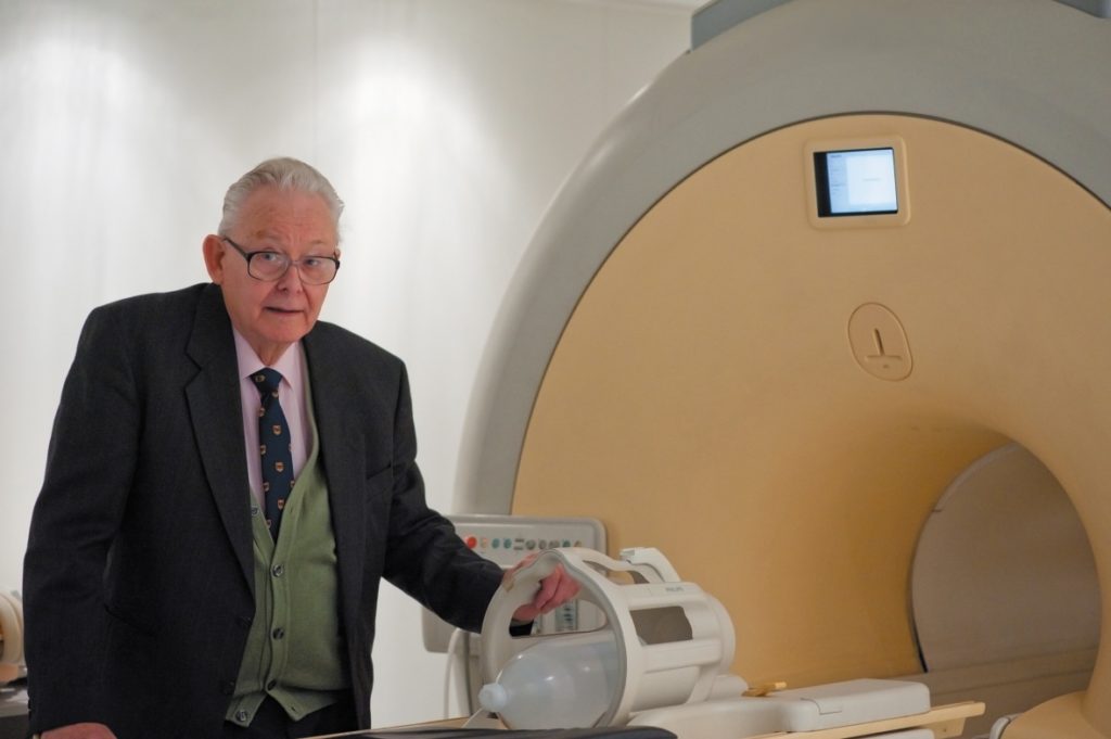 برنده نوبل پزشکی و مبدع تصویربرداری MRI درگذشت