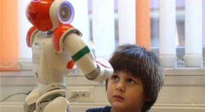ربات های درمانگر «مینا» و «نیما» در خدمت کودکان مبتلا به اوتیسم