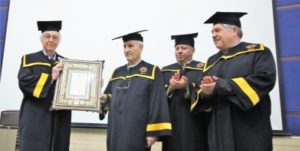 کنفرانس ملي علوم پروتئيني و پپتيدي با حضور برنده نوبل شیمی در دانشگاه شیراز برگزار شد