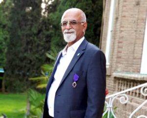 اعطای مدال نخل آکادمیک فرانسه به استاد ریاضی دانشگاه تهران