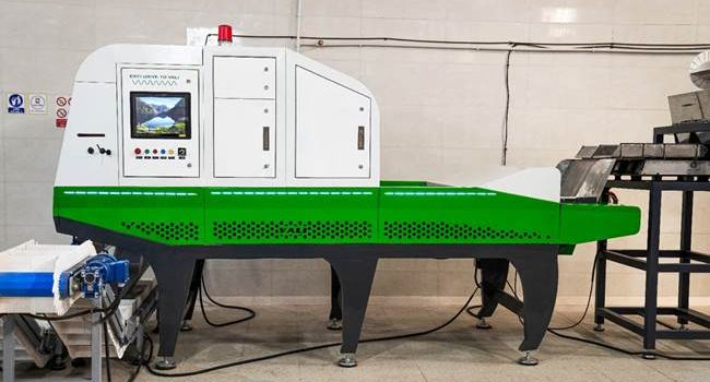 ساخت سورتر هوشمند برای جداسازی پستههای آلوده به آفلاتوکسین