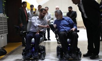 رونمایی از ویلچر برقی خودران با قابلیت مسیریابی در دانشگاه صنعتی امیرکبیر
